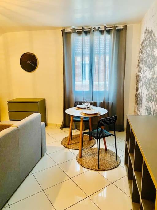 Le Cellier Saint Vincent Apartment Damery  Екстериор снимка